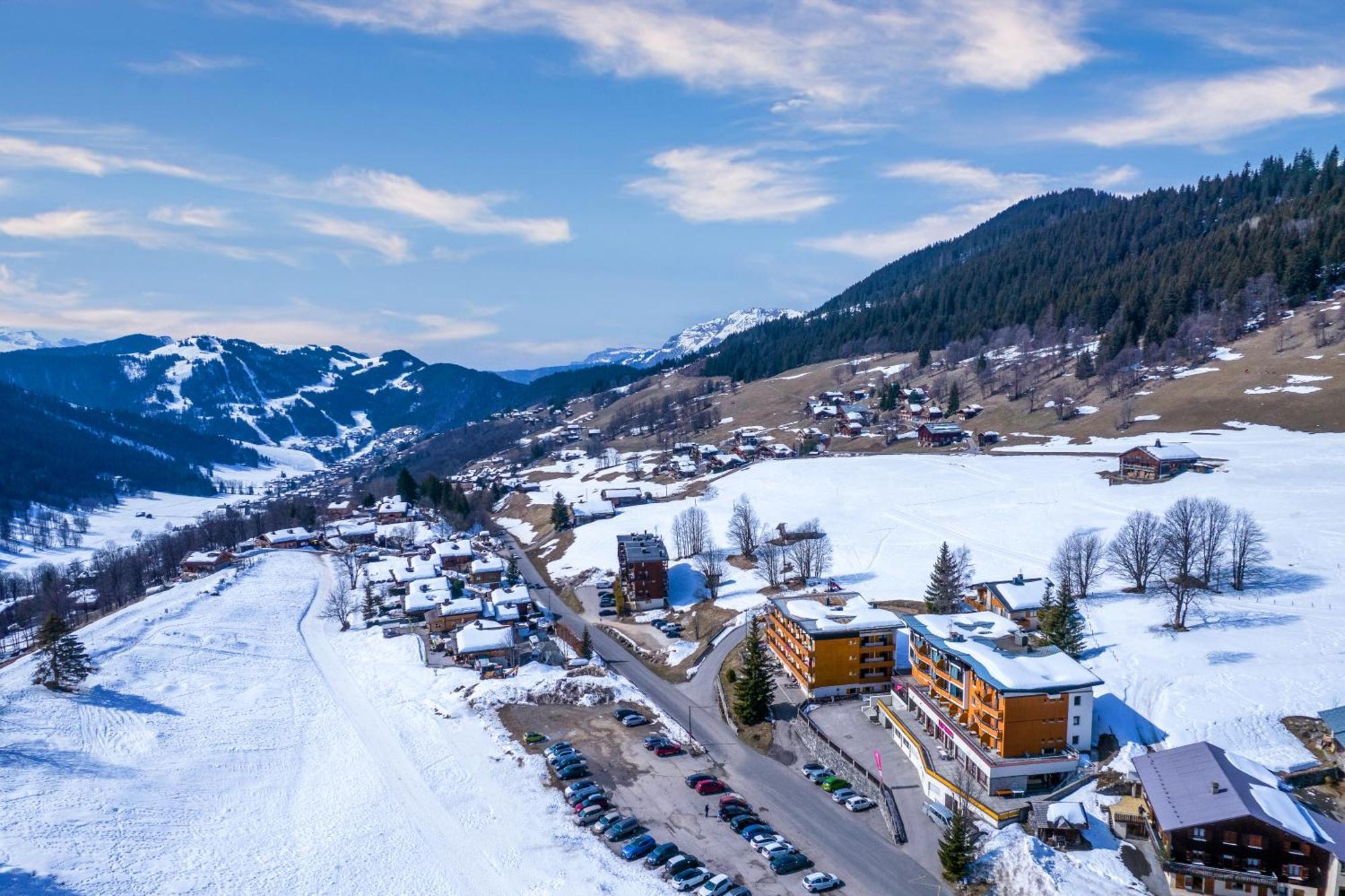 Holiday park Azureva Les Confins 2*